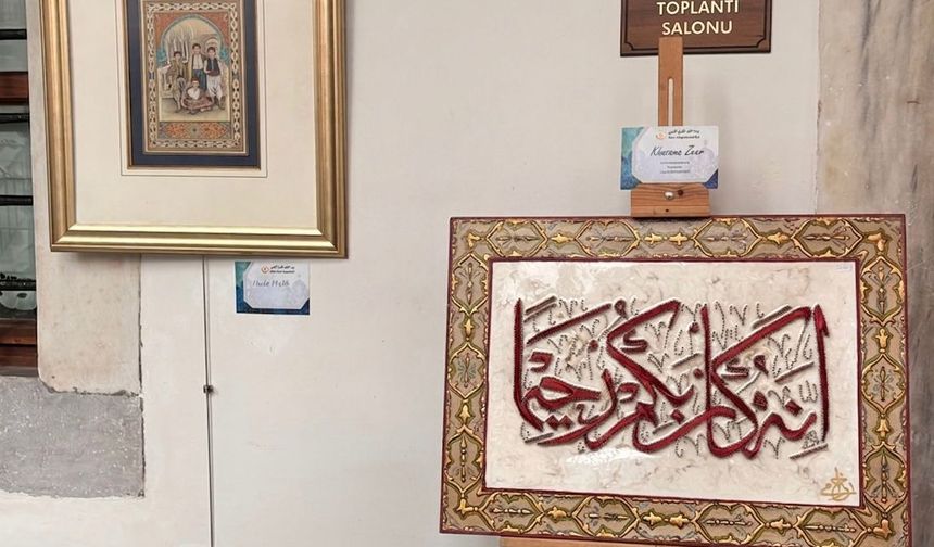 Türk ve Arap sanatçıların birlikte hazırladığı 'Renkler Konuşuyor' sergisi, İstanbul'da açıldı