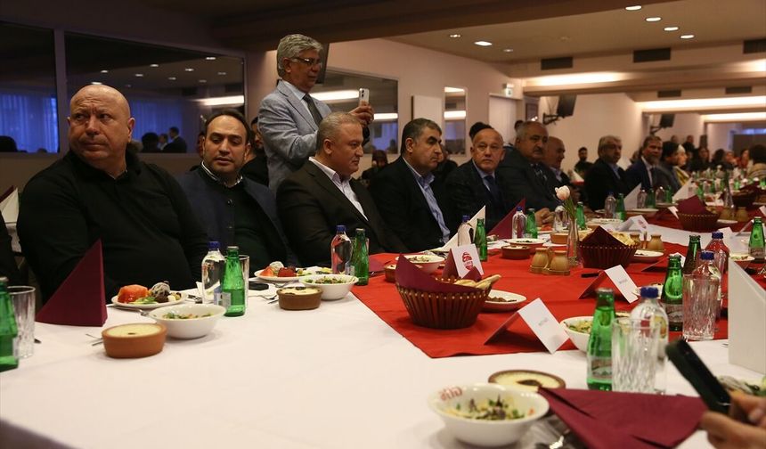 WEFA Uluslararası İnsani Yardım Organizasyonu, Viyana'da iftar programı düzenledi
