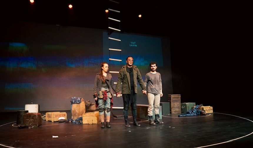 Ankara Devlet Tiyatrosu, 'Son İnsan' oyununu Tunus'ta sahneledi