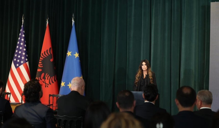 Arnavutluk, ABD ve Yunanistan'dan enerji alanında anlaşma