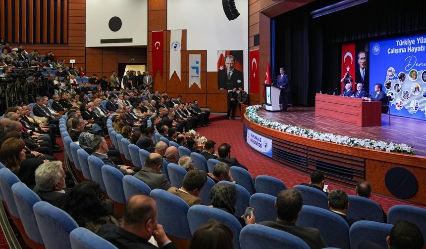 Çalışma ve Sosyal Güvenlik Bakanı Işıkhan, Denizli'de iş insanlarıyla bir araya geldi: