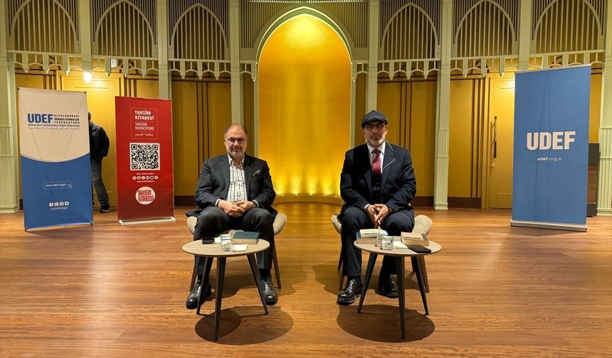 Filistinli yazar Wadah Khanfar, bugünün dünyasını 'risalet ve strateji' perspektifinden anlattı: