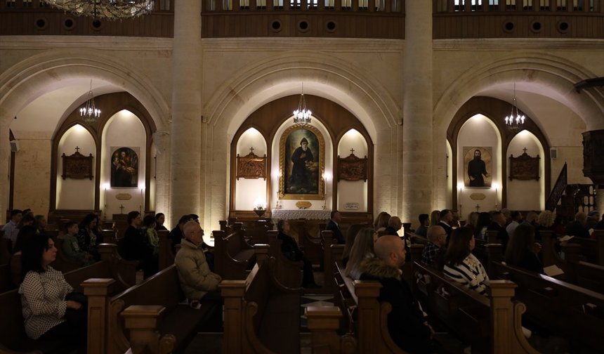 Suriye'de Hristiyanlar, Batı takvimine göre Paskalya Bayramı'nı kutladı