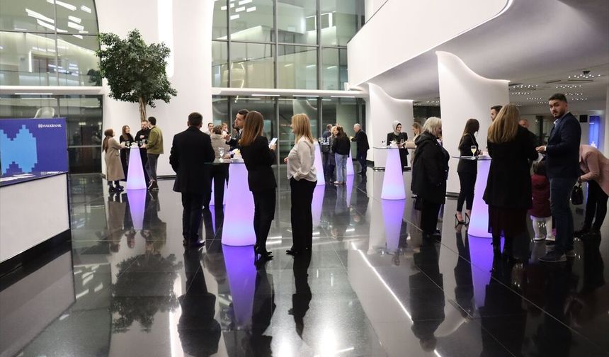 Üsküp'te 'Makedonya Dünya Kardeşliği' konseri düzenlendi