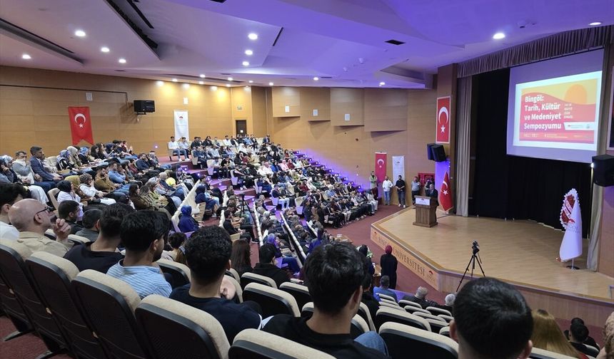 Bingöl'de 'Bingöl: Tarih, Kültür ve Medeniyet Sempozyumu' başladı