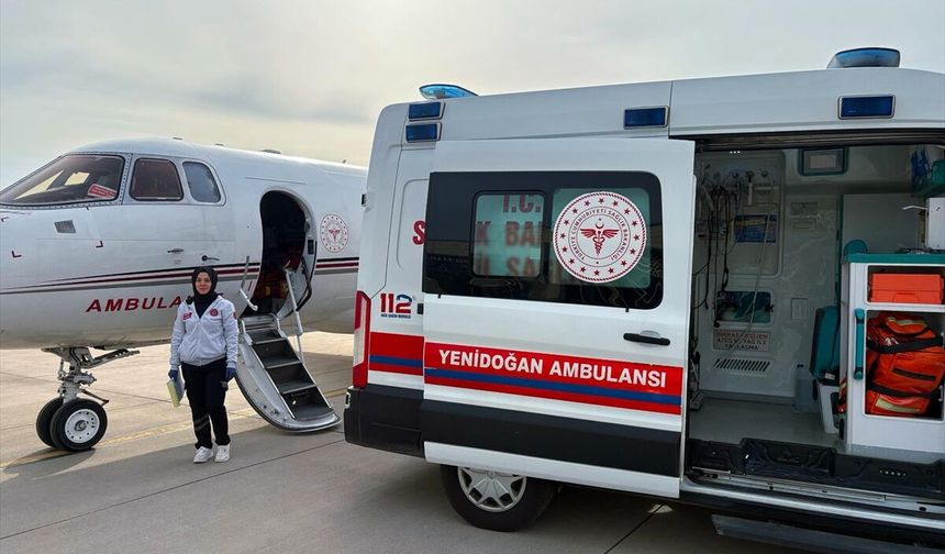 Mardin'de ambulans uçak 70 günlük bebek için havalandı