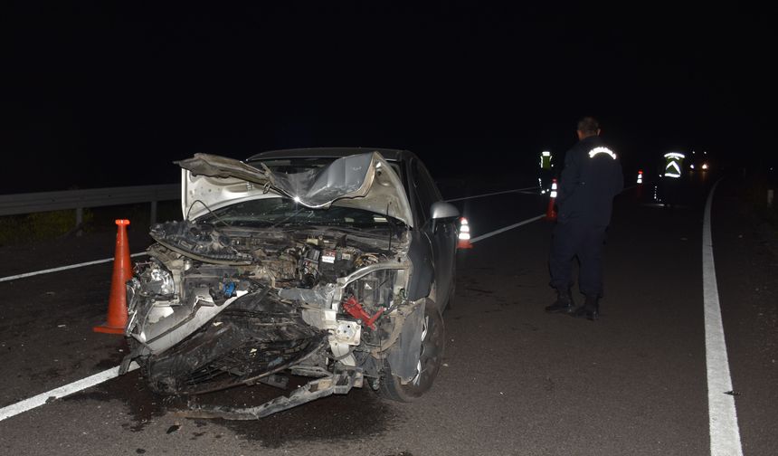 Kırıkkale'de iki otomobilin çarpıştığı kazada 6 kişi yaralandı