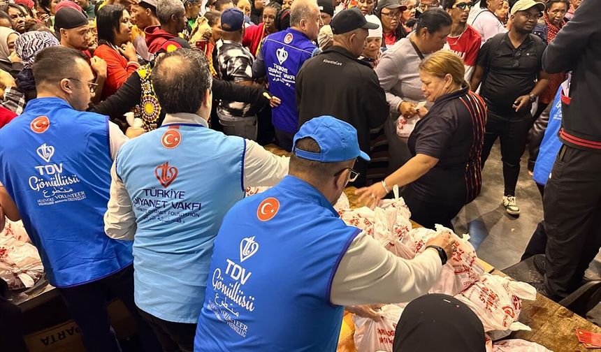 Türkiye Diyanet Vakfı, Cape Town'da 66 bin ihtiyaç sahibine kurban eti ulaştırdı