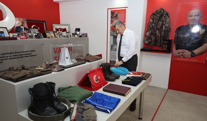 Artvin Valisi Ergün, 15 Temmuz şehitleri Acar ve İnce'nin ailelerini ziyaret etti