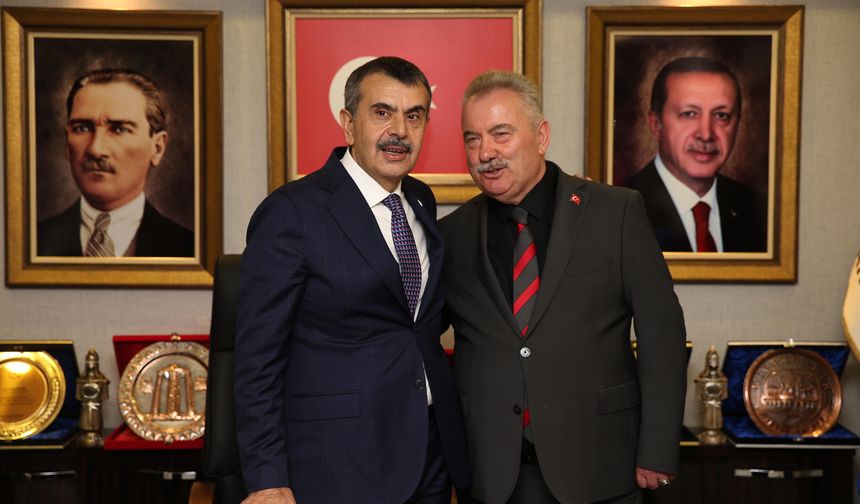Milli Eğitim Bakanı Tekin, Rize'de konuştu: