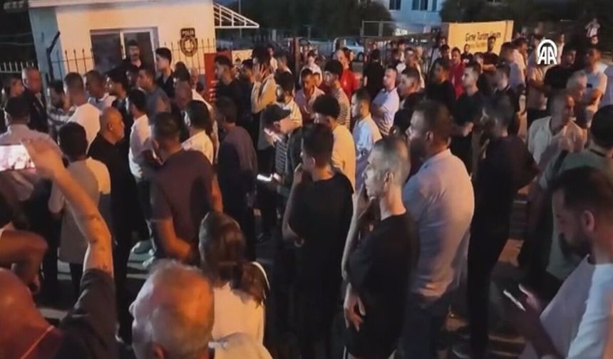 Girne Limanı'nda gece boyu umutlu bekleyiş