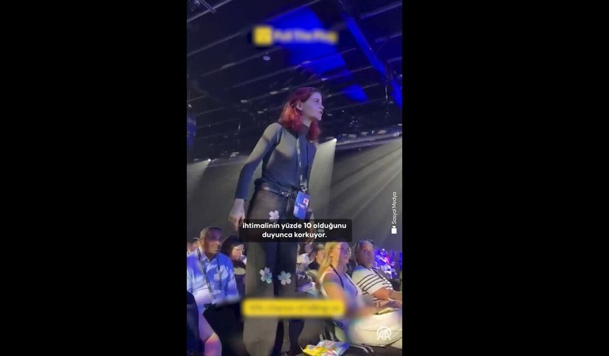Yapay zekâ etkinliğinde protesto: “Yapay zekâ insanlardan çalıyor”