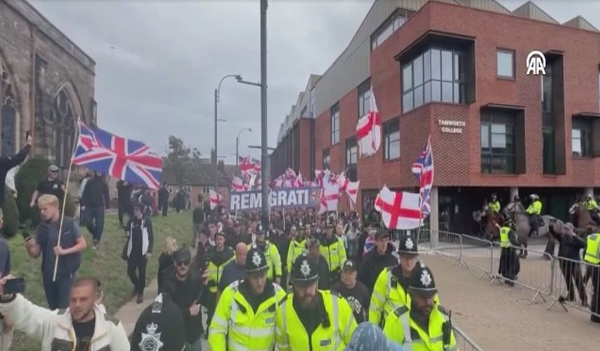 Britain First’in “Geri Göç” yürüyüşü Tamworth’a taşındı