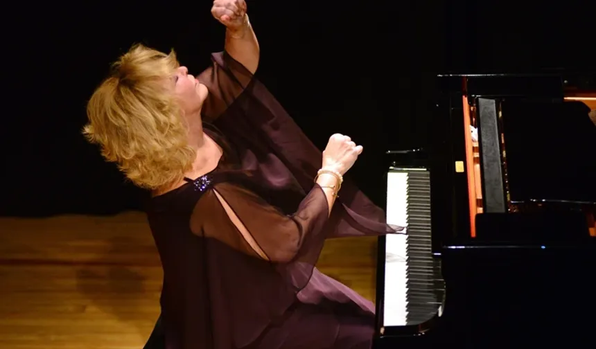 Gülsin Onay Londra’da Chopin resitali verecek