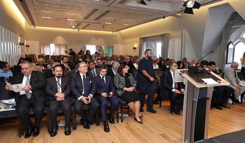Küresel Gazeteciler Konseyi'nin 2. Uluslararası Medya Dostluk Ödülleri Londra'da sahiplerini buldu
