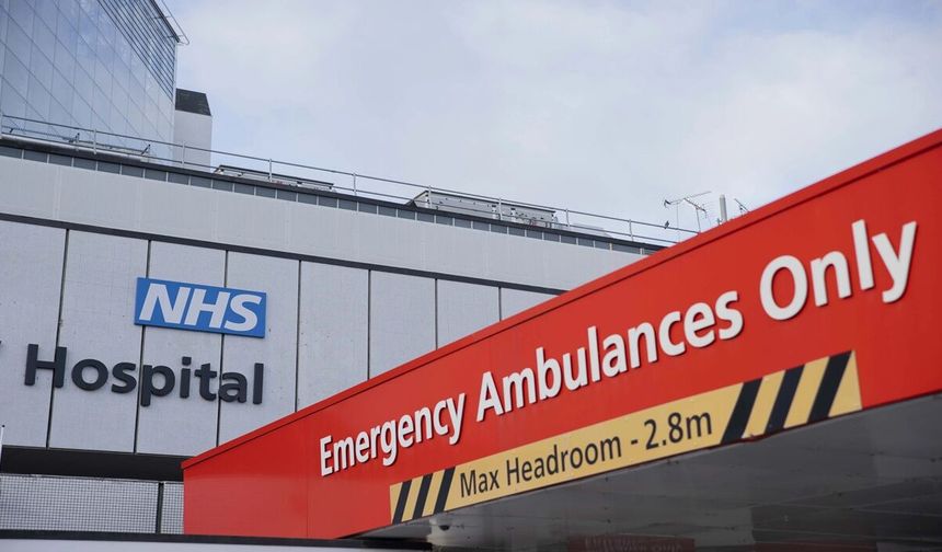 NHS’te yapay zekâ kullanımını artıracak plan kabul edildi