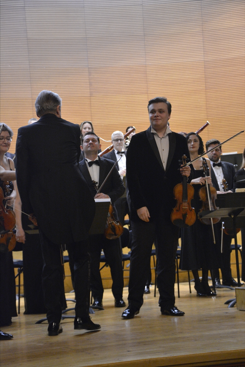 BBDSO, keman virtüözü Daniil Bulayev'i konuk etti