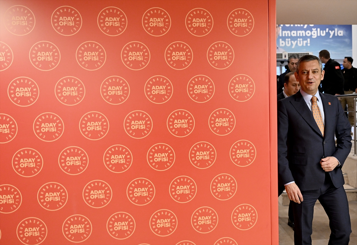 CHP Genel Başkanı Özel, basın toplantısı düzenledi: