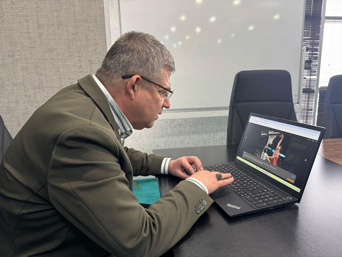 AK Parti Denizli İl Başkanı Subaşıoğlu, AA'nın 'Yılın Kareleri' oylamasına katıldı