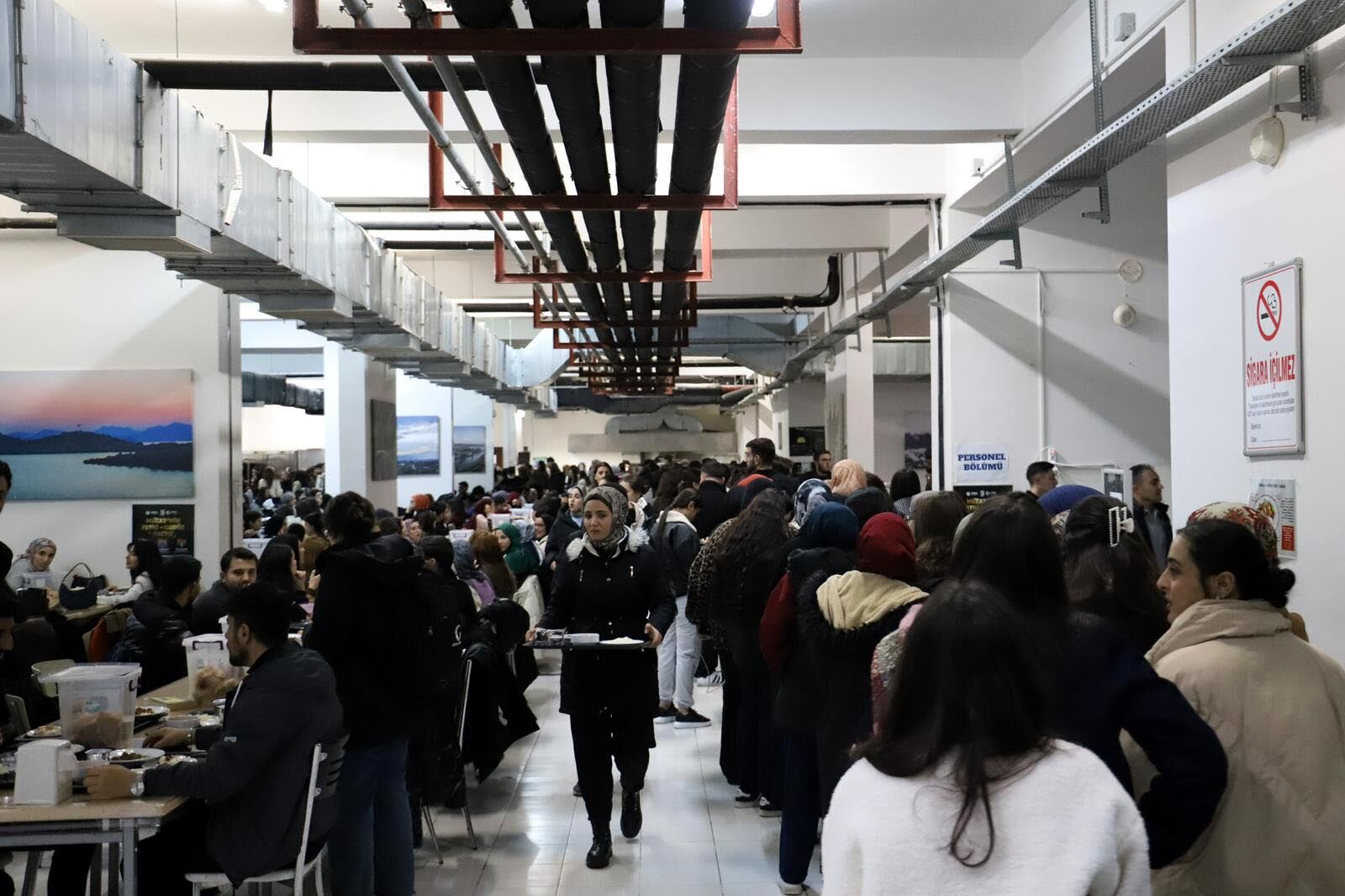 Ardahan Üniversitesi öğrencileri iftar programlarında buluşuyor