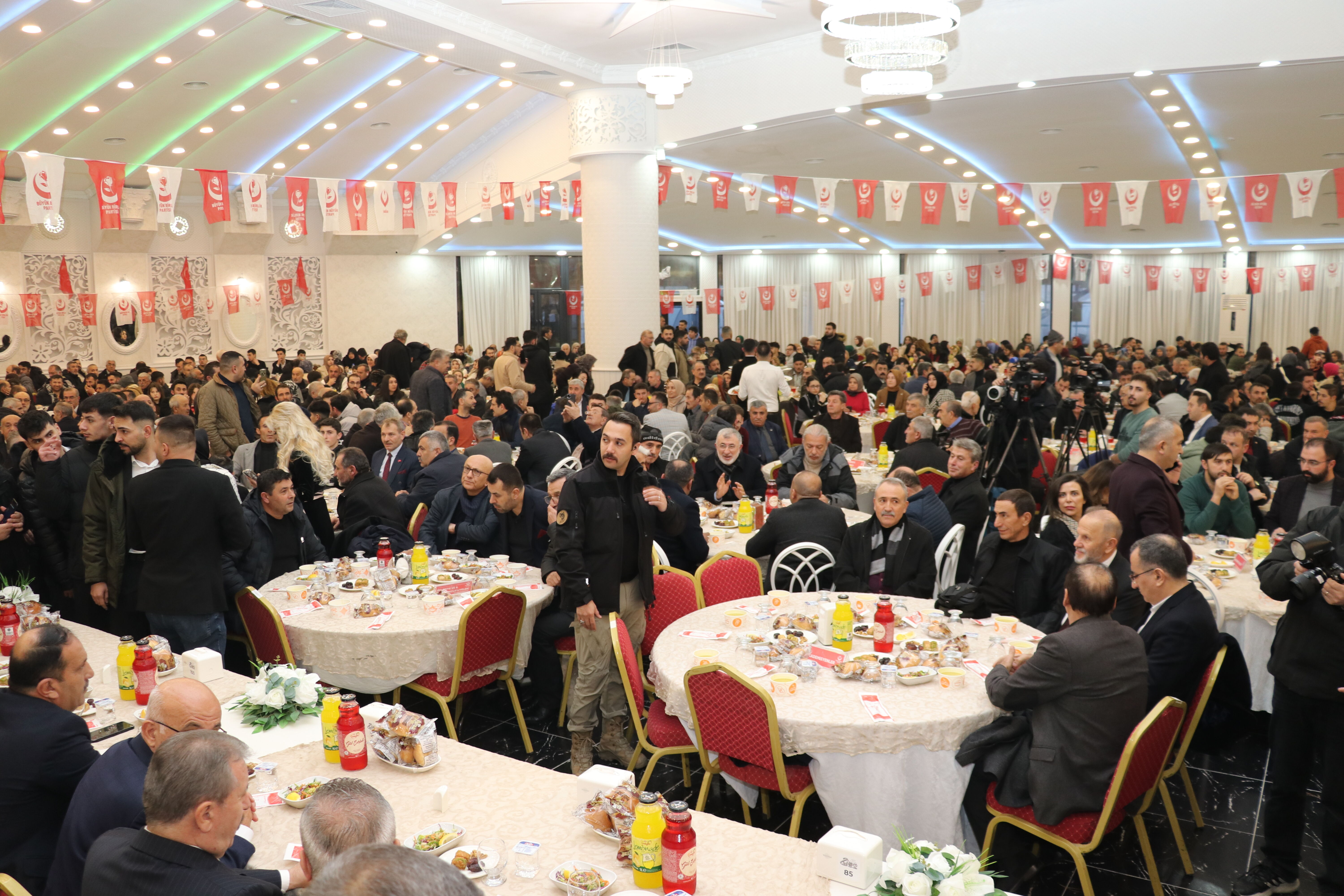 BBP Genel Başkanı Destici, Sivas'ta iftar programında konuştu:
