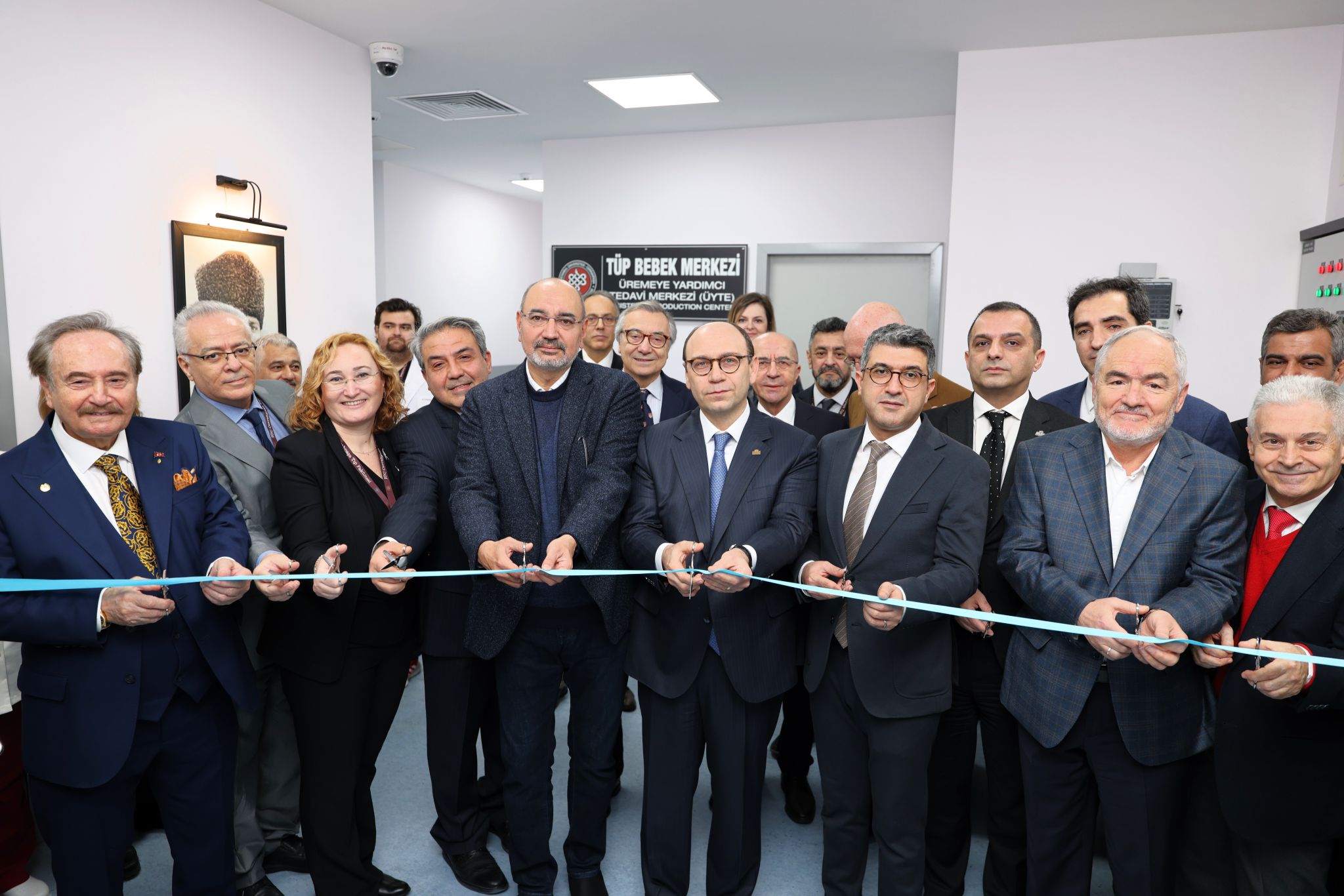 Cerrahpaşa Tıp Fakültesi bünyesindeki Tüp Bebek Merkezi, yeniden hasta kabulüne başladı