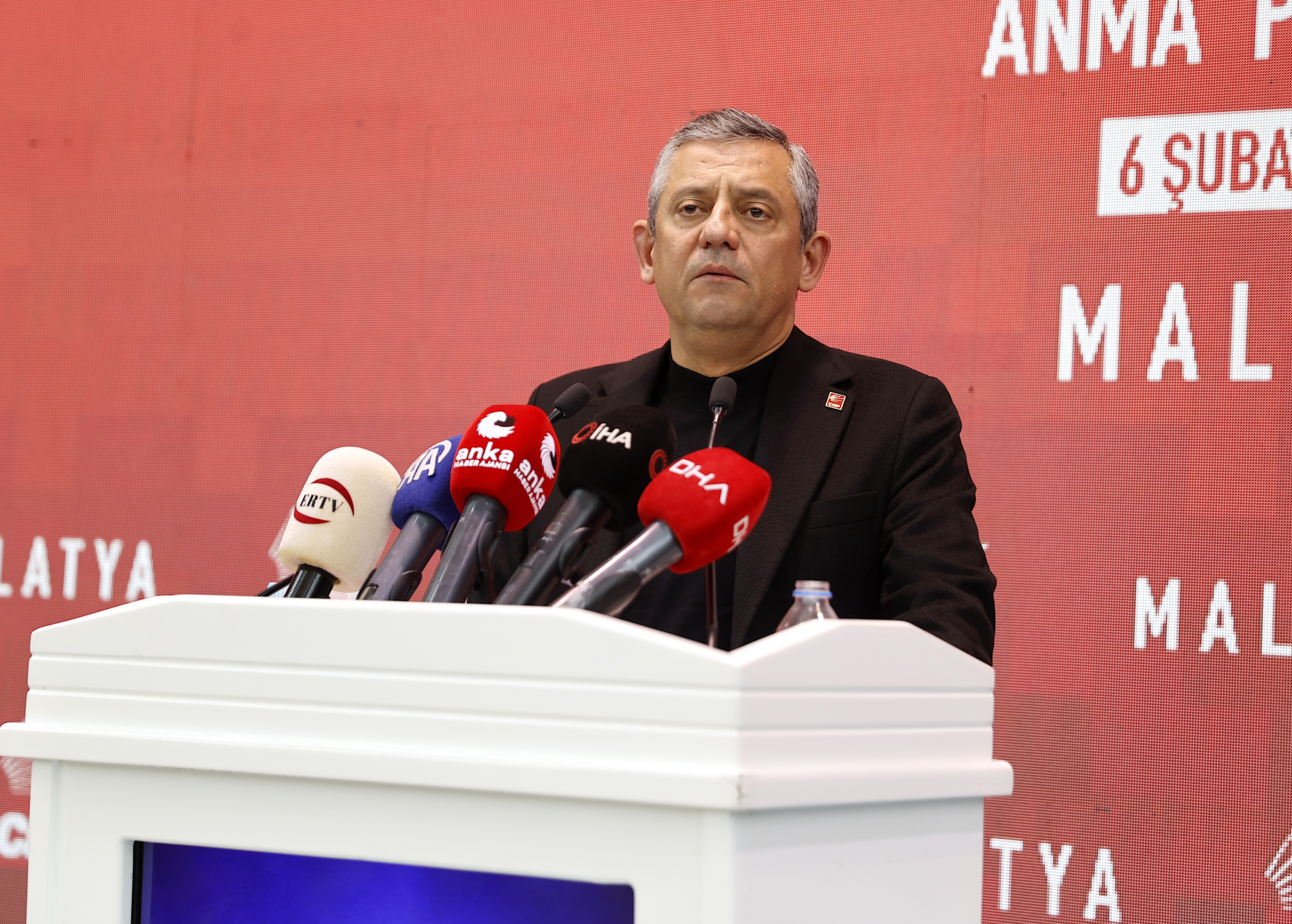 CHP Genel Başkanı Özel, Malatya'da temel atma törenine katıldı