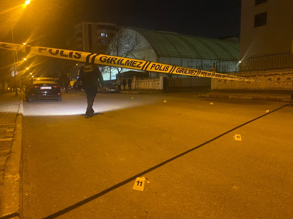 Diyarbakır'da silahlı saldırıya uğrayan kişi ağır yaralandı