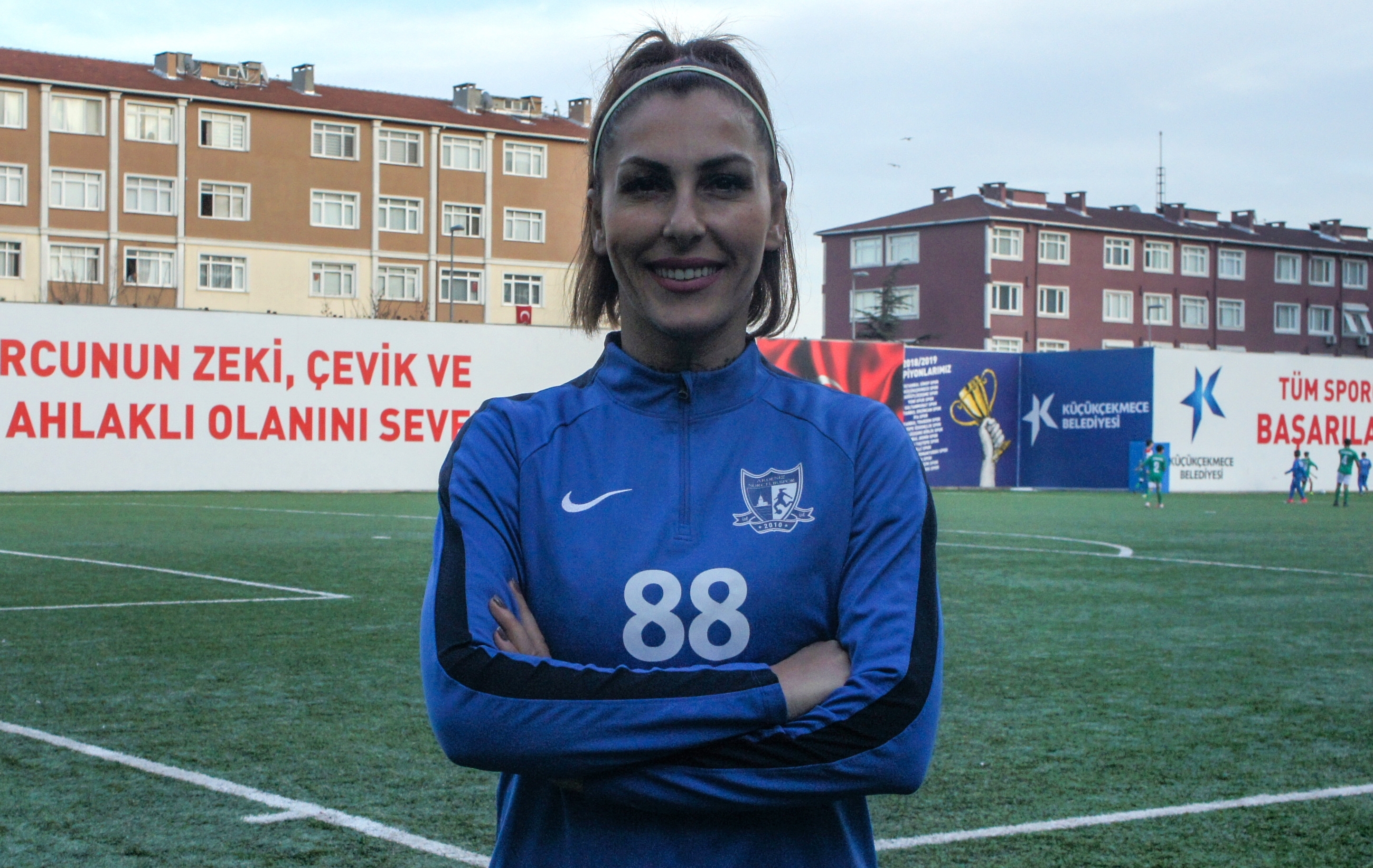 Eski milli kadın futbolcu Nurcan Çelik vefat etti