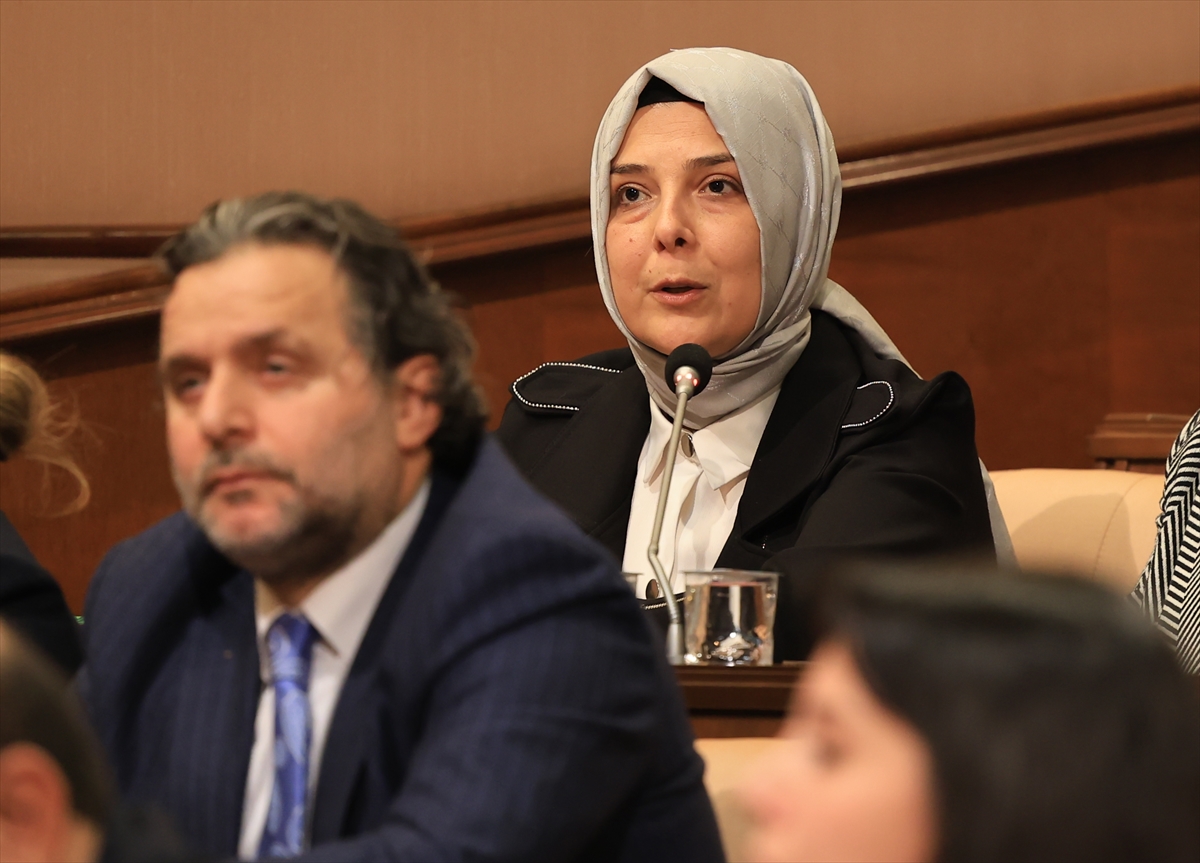 İBB Meclisinde, Eyüpsultan'da çocuk etkinlik merkezindeki iddialara ilişkin soru önergesi