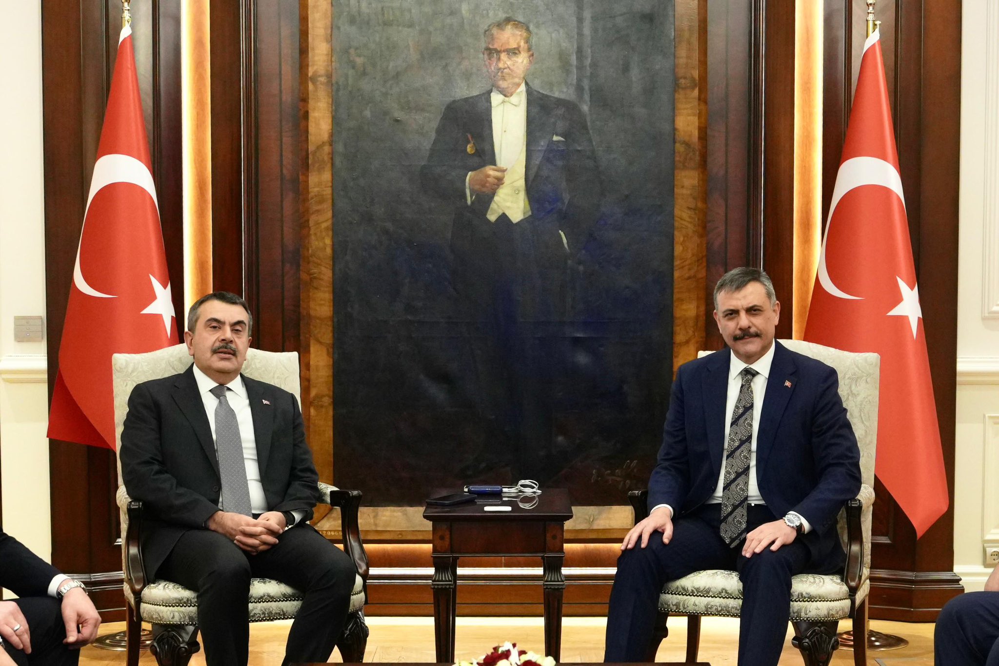 İçişleri Bakanı Çiftçi, ziyaretine gelen Bakan Tekin ve milletvekillerine teşekkür etti