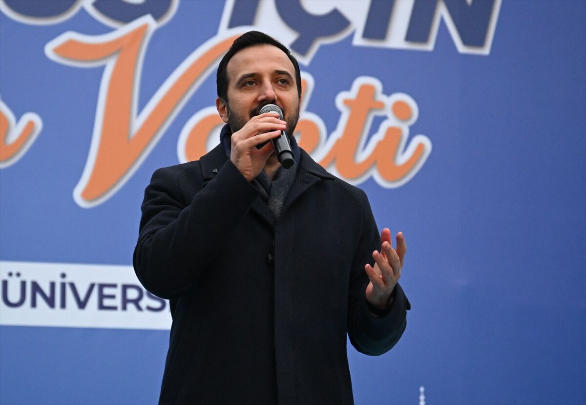 İstanbul Üniversitesi'nde 'Geleneksel Büyük Kampüs İftarı' düzenlendi