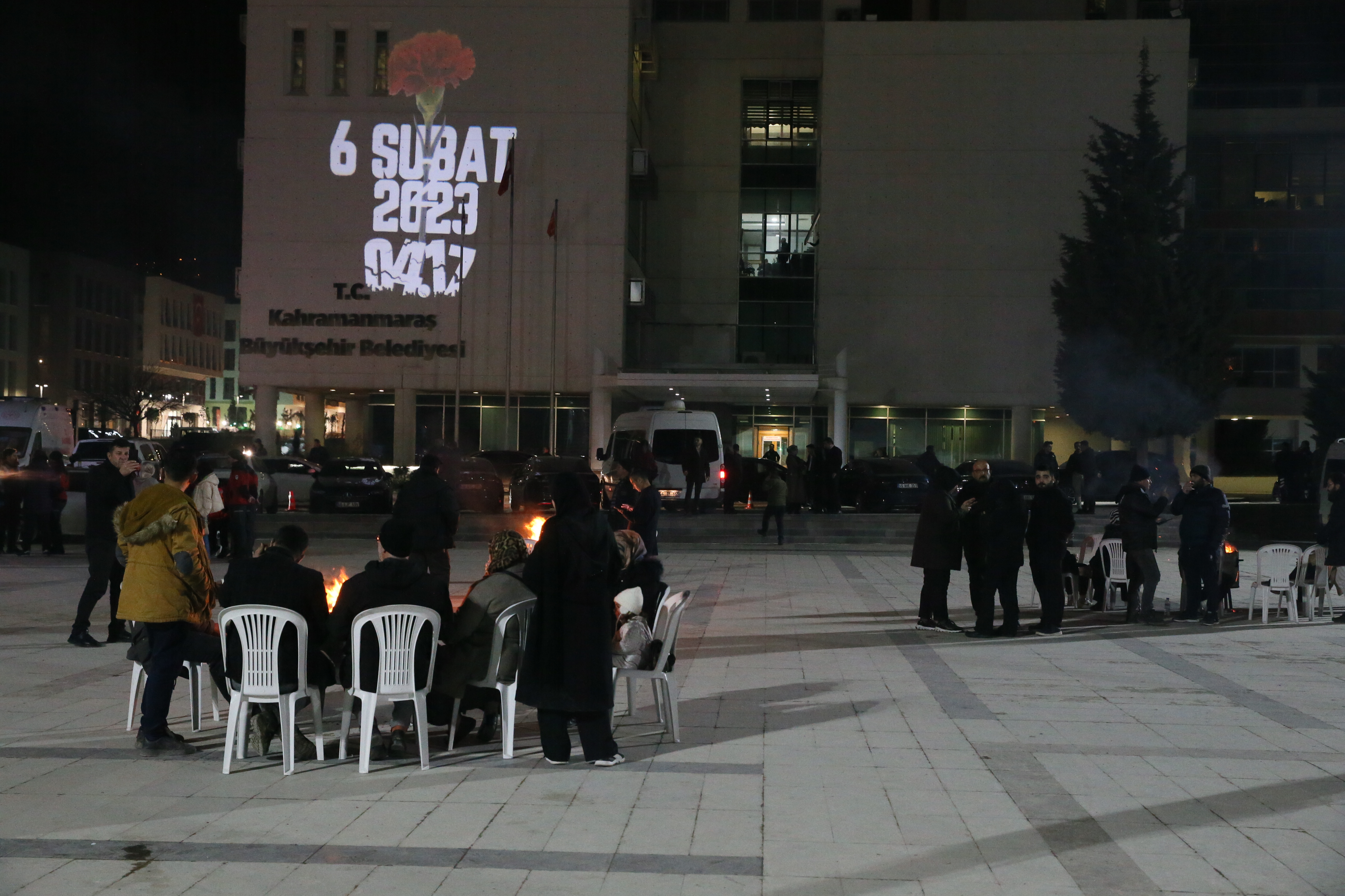 Kahramanmaraş'ta 6 Şubat 2023'teki depremlerde hayatını kaybedenler anıldı