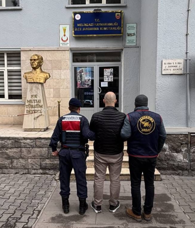 Kayseri'de hakkında 15 yıl 6 ay hapis cezası bulunan firari yakalandı