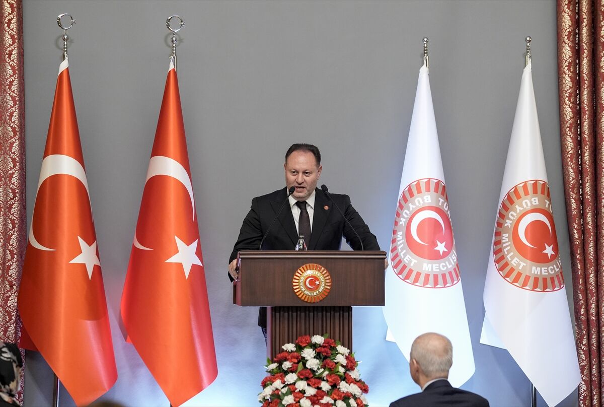 KKTC Cumhuriyet Meclisi Başkanı Öztürkler TBMM'deki şehit aileleri ve gazilerle iftar programında konuştu: