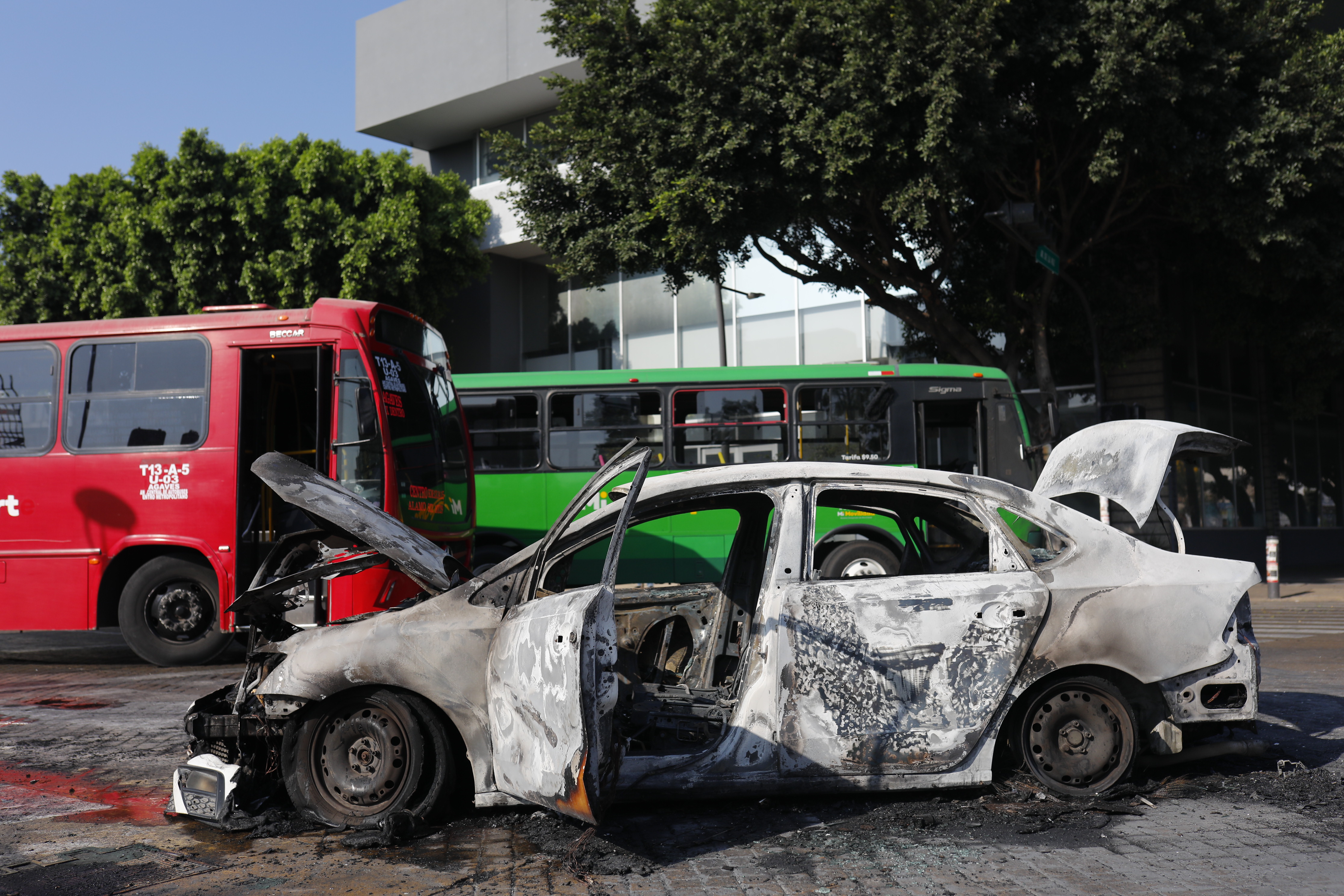 Meksika'da düzenlenen operasyonda ülkenin en çok aranan uyuşturucu baronu El Mencho öldürüldü