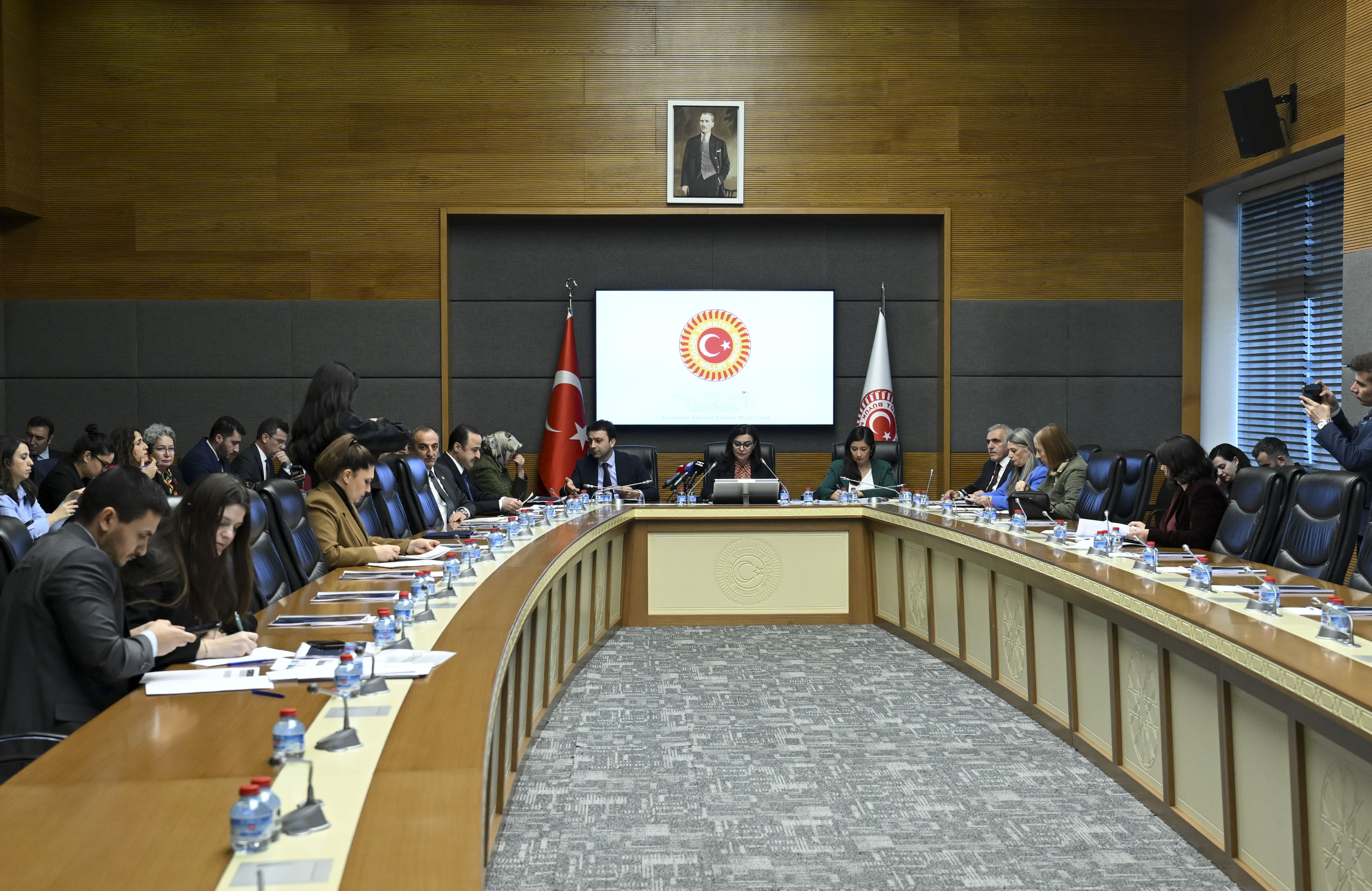 TBMM Suça Sürüklenen Çocuklara İlişkin Araştırma Komisyonu toplandı