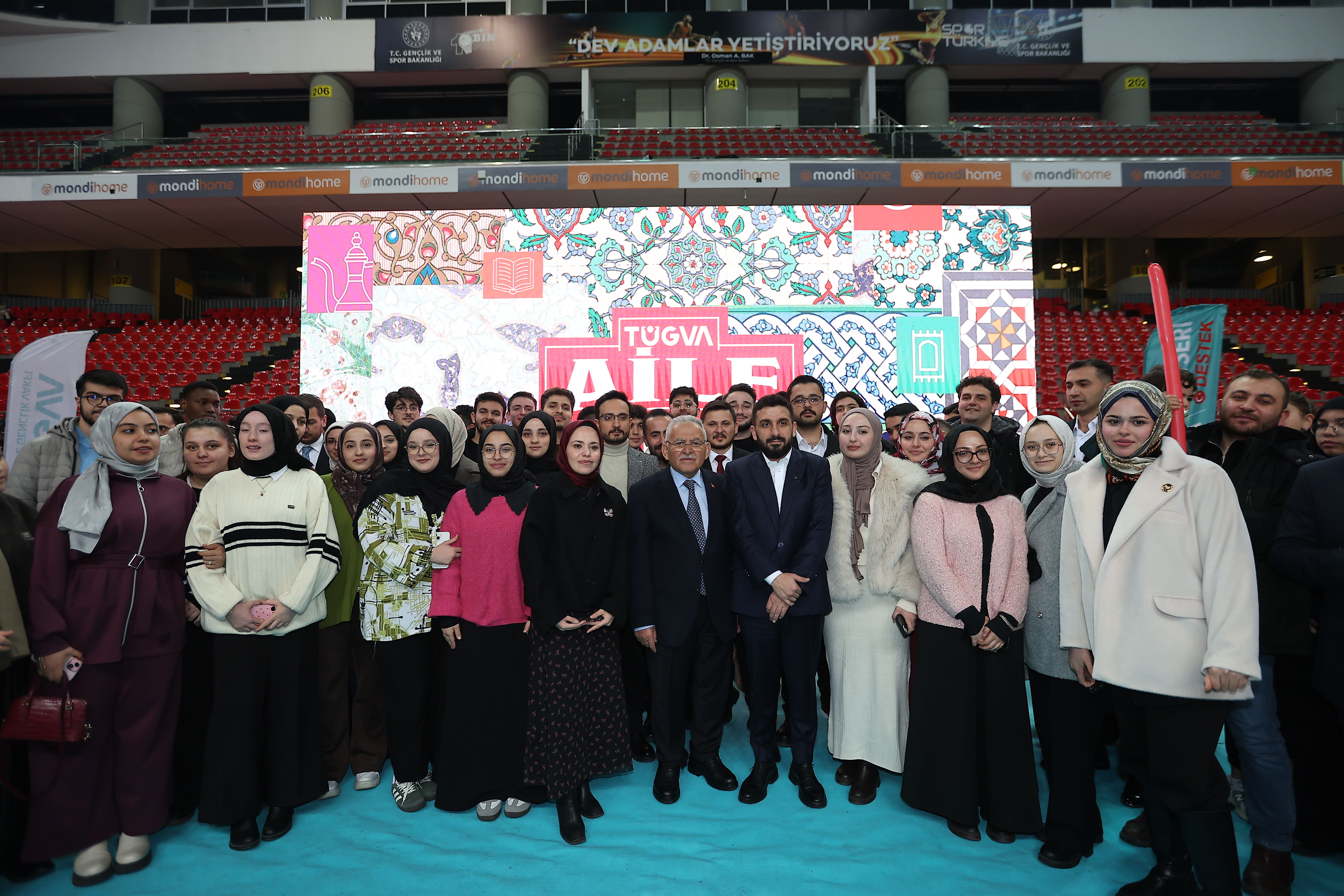 TÜGVA Genel Başkanı Beşinci, Kayseri'de gençlerle iftarda bir araya geldi