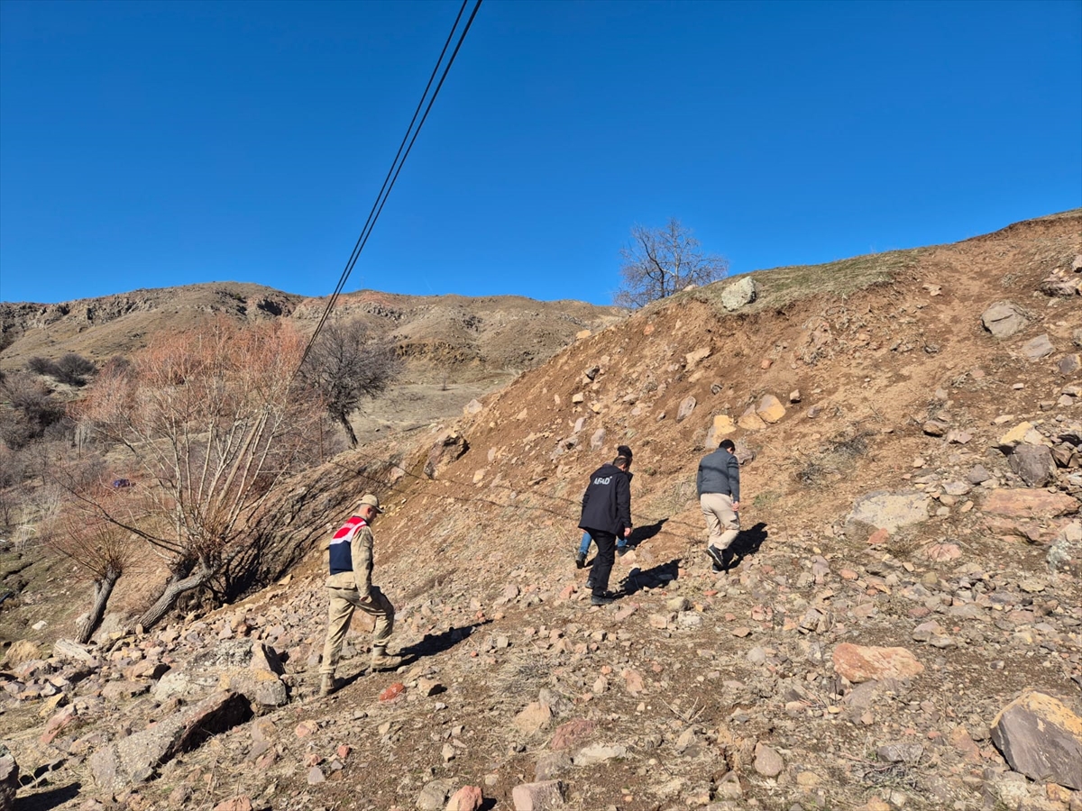 Tunceli Valiliğinden Toratlı köyündeki toprak hareketliliğine ilişkin açıklama: