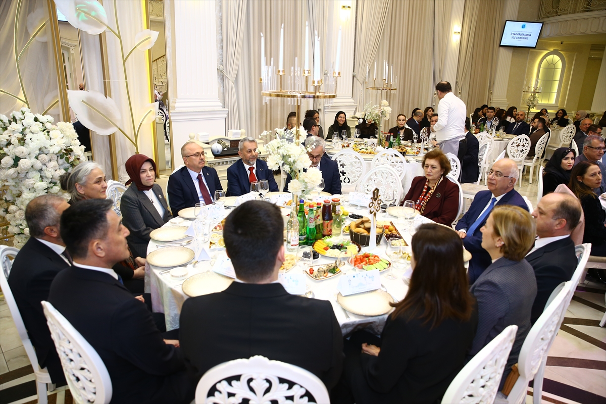 Türkiye Maarif Vakfı Bakü'de iftar programı düzenledi