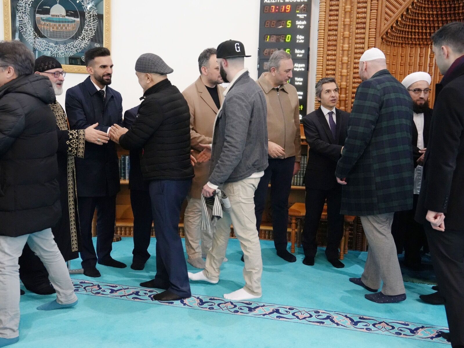 Ramazan bayramı namazında camiler tıklım tıklım doldu