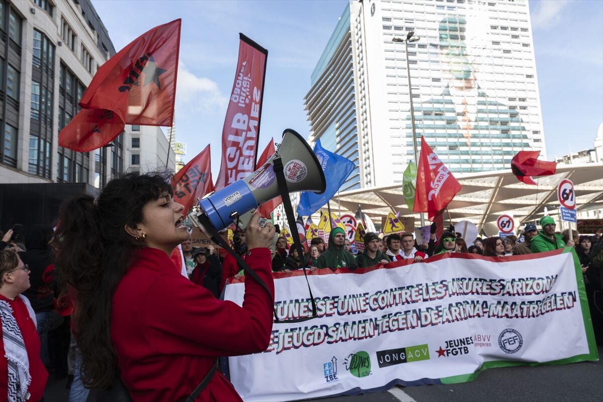 80,000 march in Brussels to protest government austerity measures