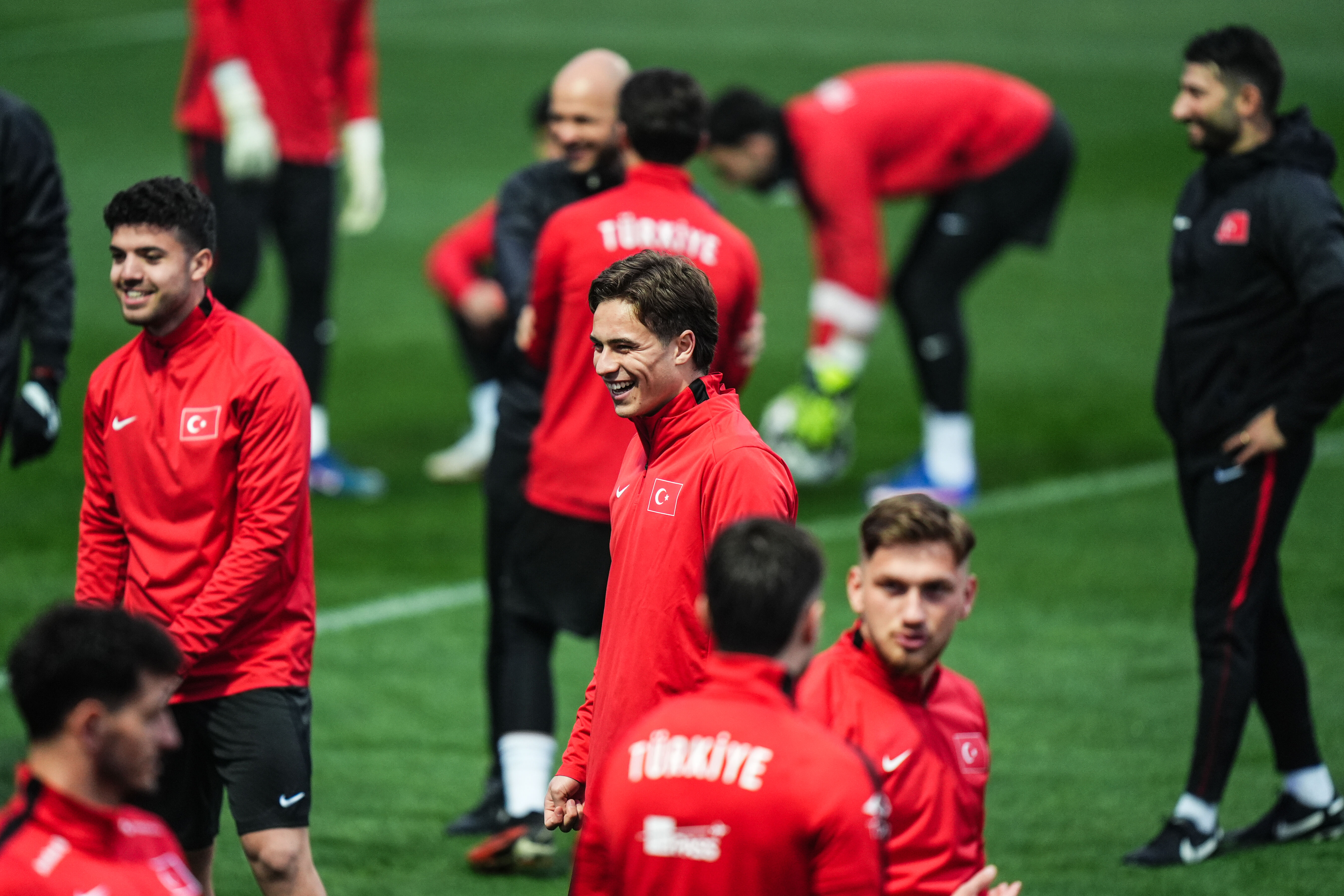 A Milli Futbol Takımı, Romanya maçının hazırlıklarına devam etti