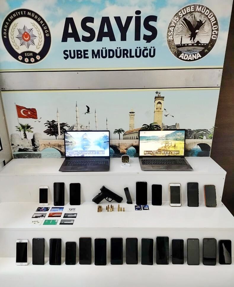 Adana merkezli dolandırıcılık operasyonunda 8 zanlı tutuklandı