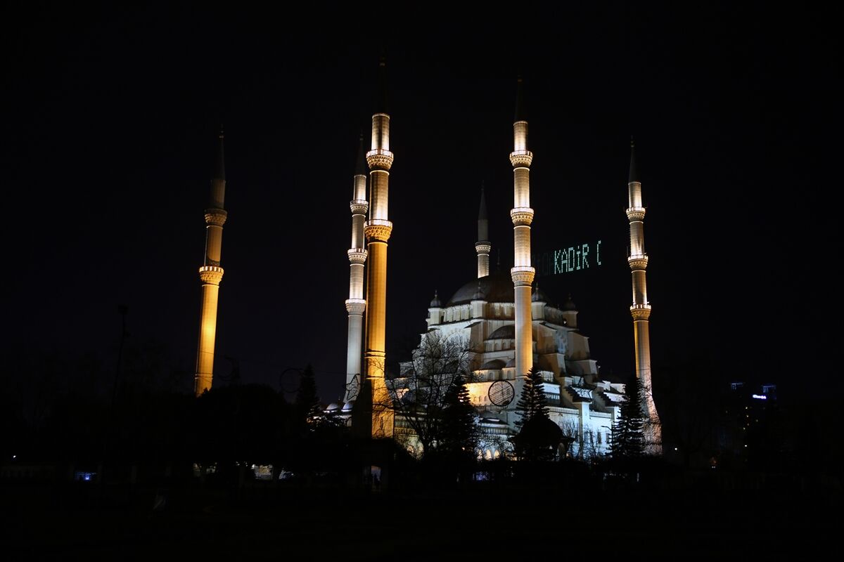Adana, Mersin, Hatay ve Osmaniye'de Kadir Gecesi idrak edildi