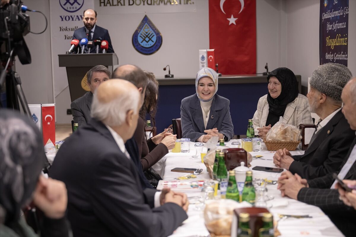 Aile ve Sosyal Hizmetler Bakanı Göktaş, Yoksullara Yardım ve Eğitim Vakfı iftarında konuştu: