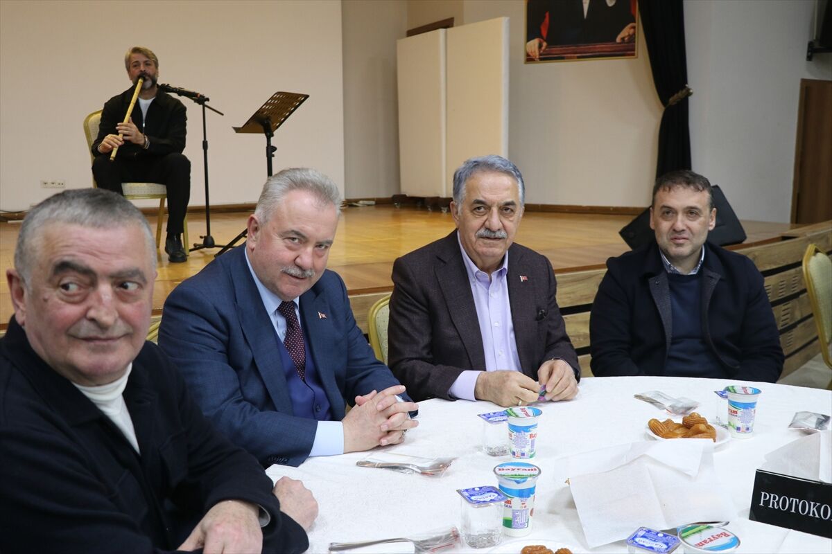 AK Parti Genel Başkan Yardımcısı Yazıcı, Rize'de iftar programında konuştu: