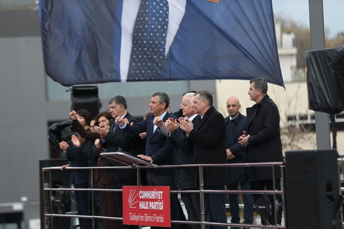 CHP Genel Başkanı Özel, Çanakkale'de 'Millet İradesine Sahip Çıkıyor' mitinginde konuştu: