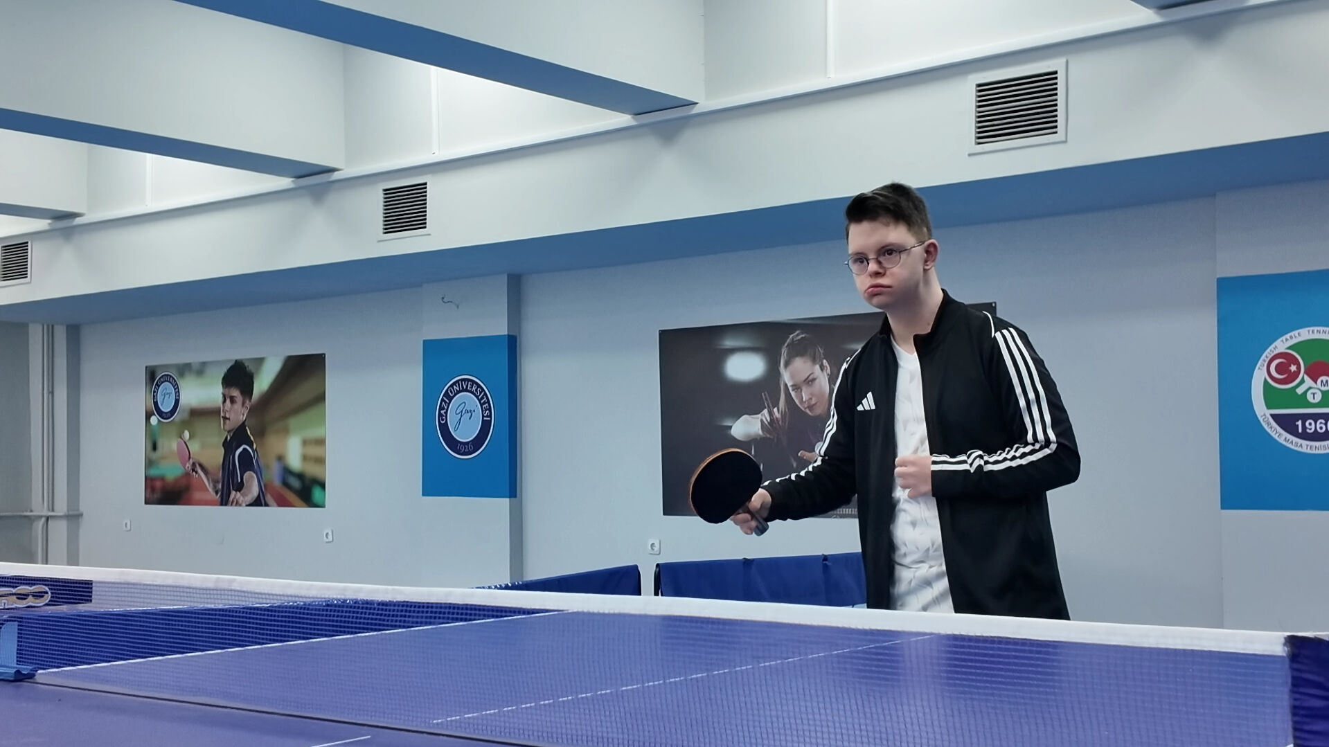 Down sendromlu üniversite öğrencisi spor tutkusuyla başarıya koşuyor