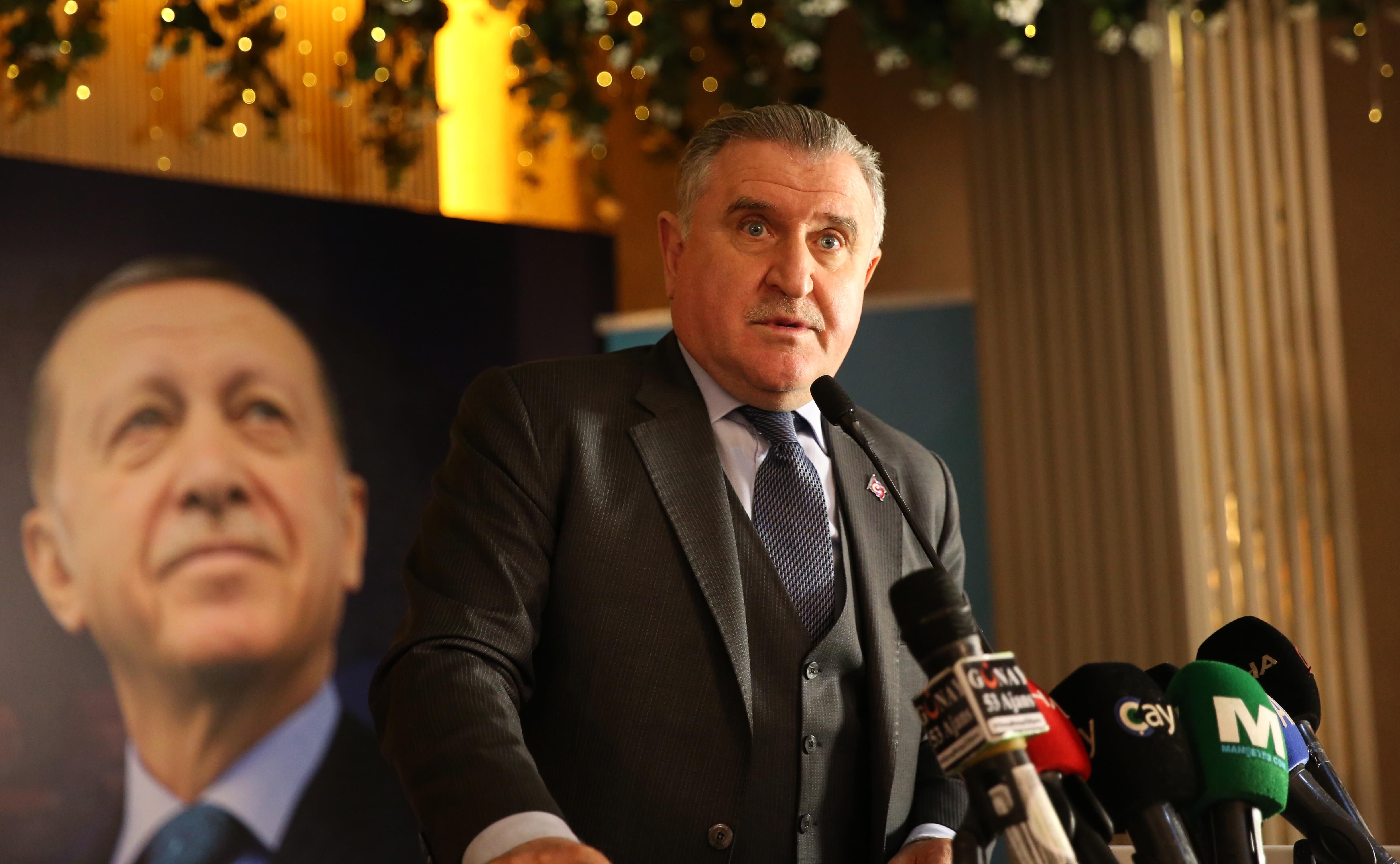 Gençlik ve Spor Bakanı Bak, Rize'de iftar programına katıldı: